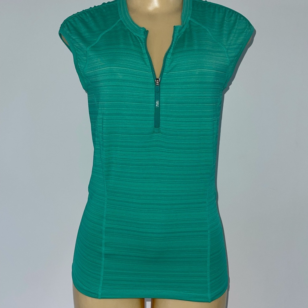 Athleta tank top size S BRAND NEW